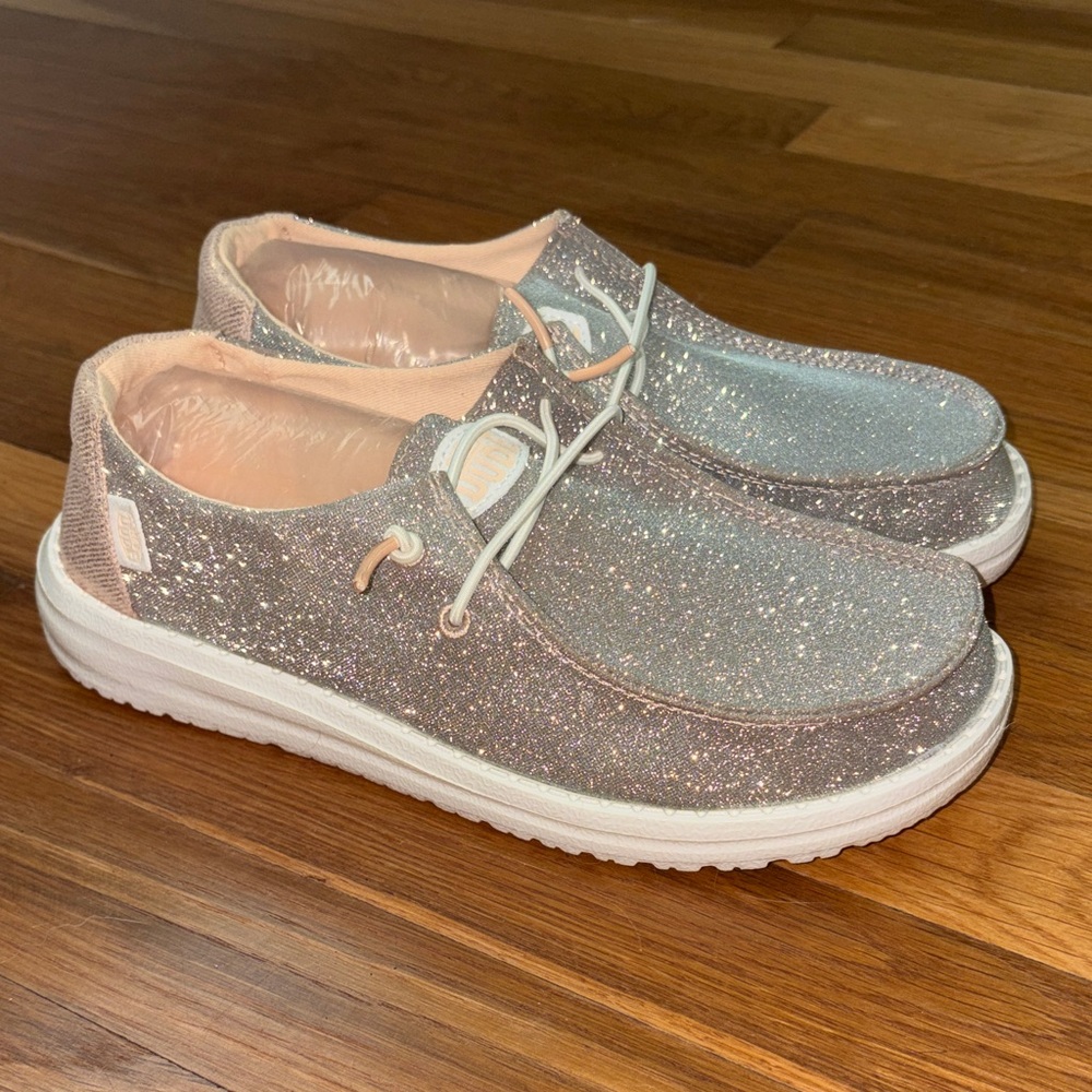 HEYDUDE Wendy Metallic Slip-On Sneaker - Women's New